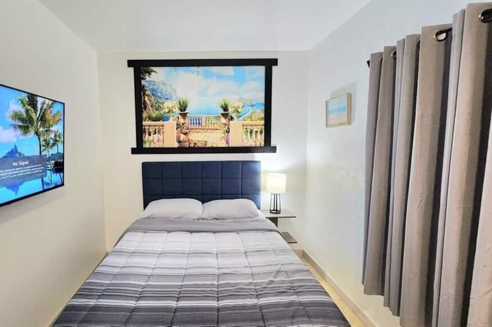 Photo of Bedroom in Royal Palm Beach
