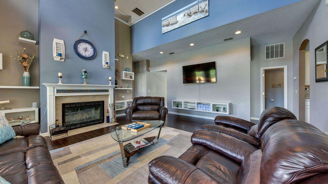 Photo of Livingroom in Northside