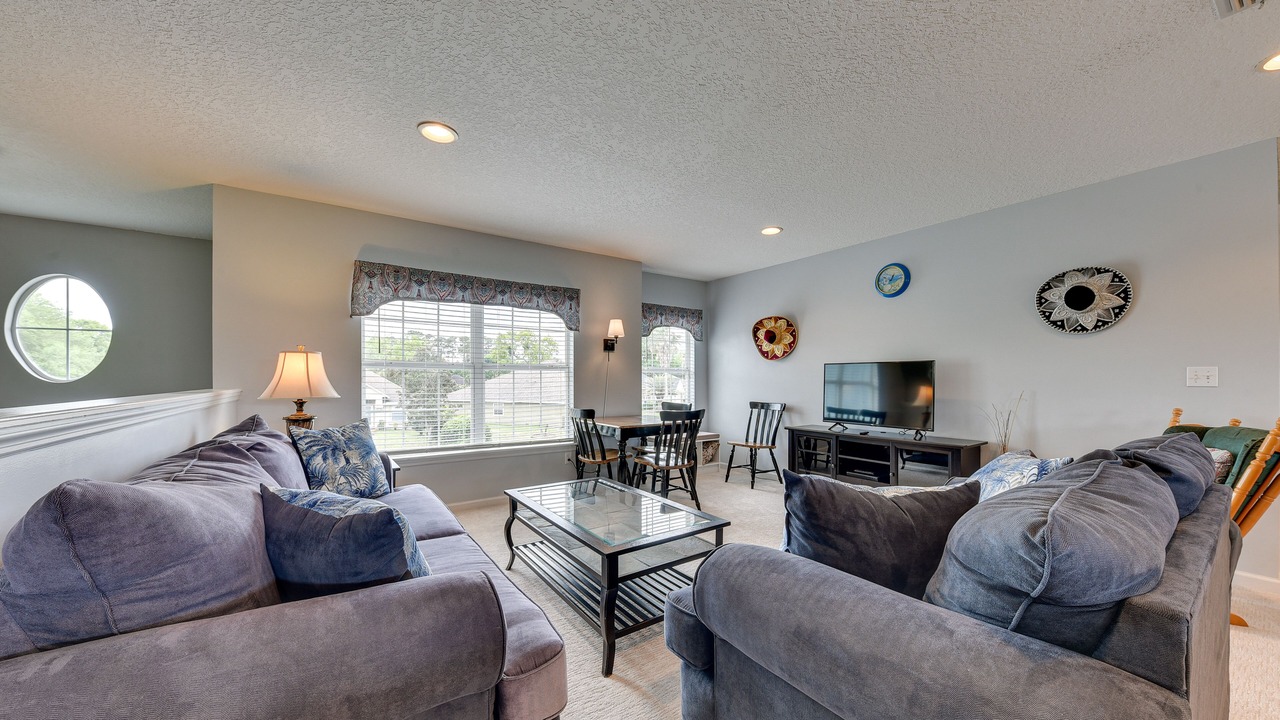 Photo of Livingroom in Northside