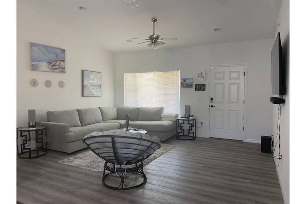 Photo of Livingroom in Ocklawaha