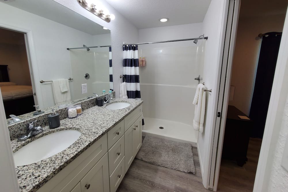 Photo of Bathroom in Ocklawaha