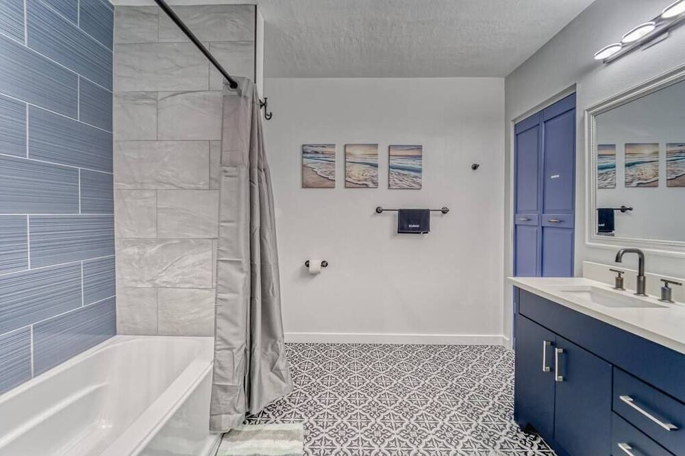 Photo of Bathroom in Riverside Heights