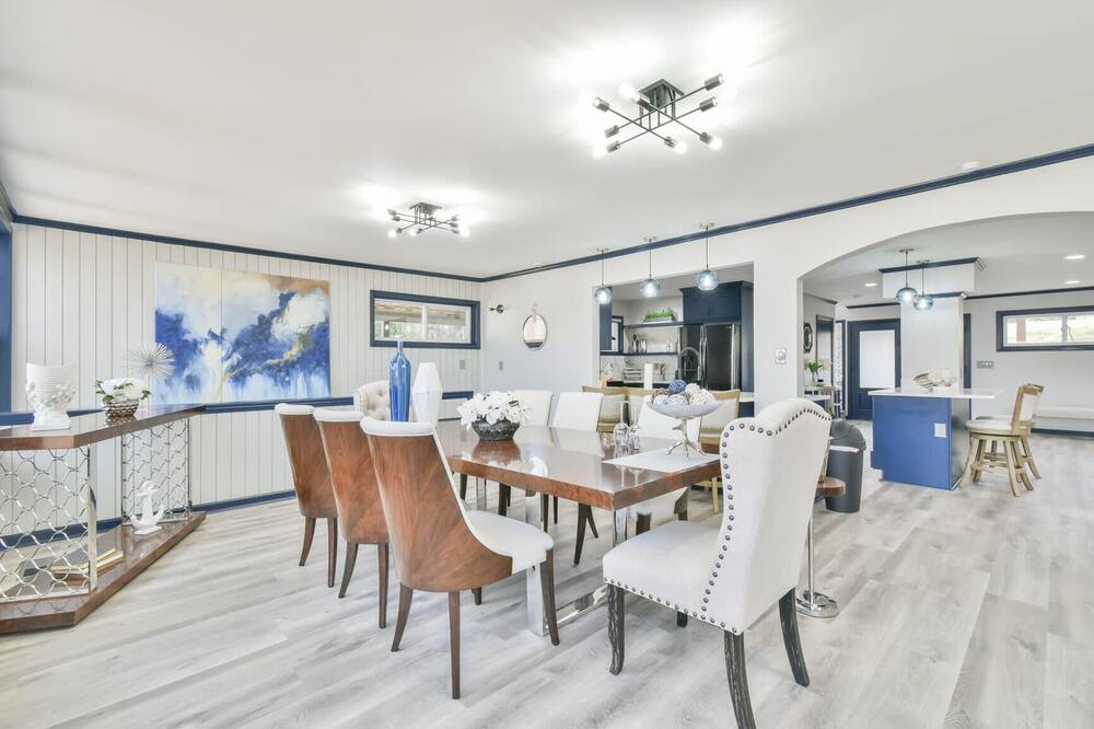 Photo of Bedroom in Flowery Branch