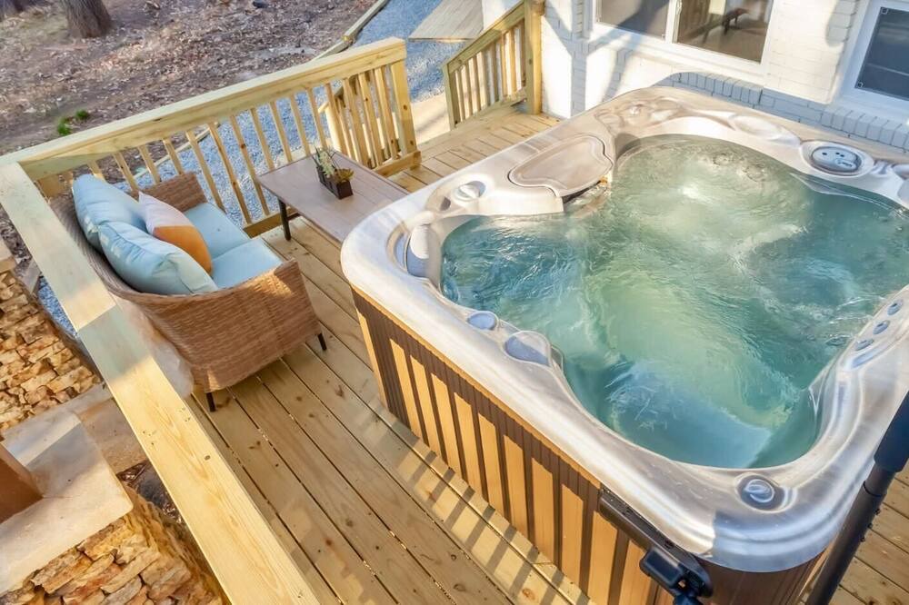 Photo of Outdoor in Flowery Branch