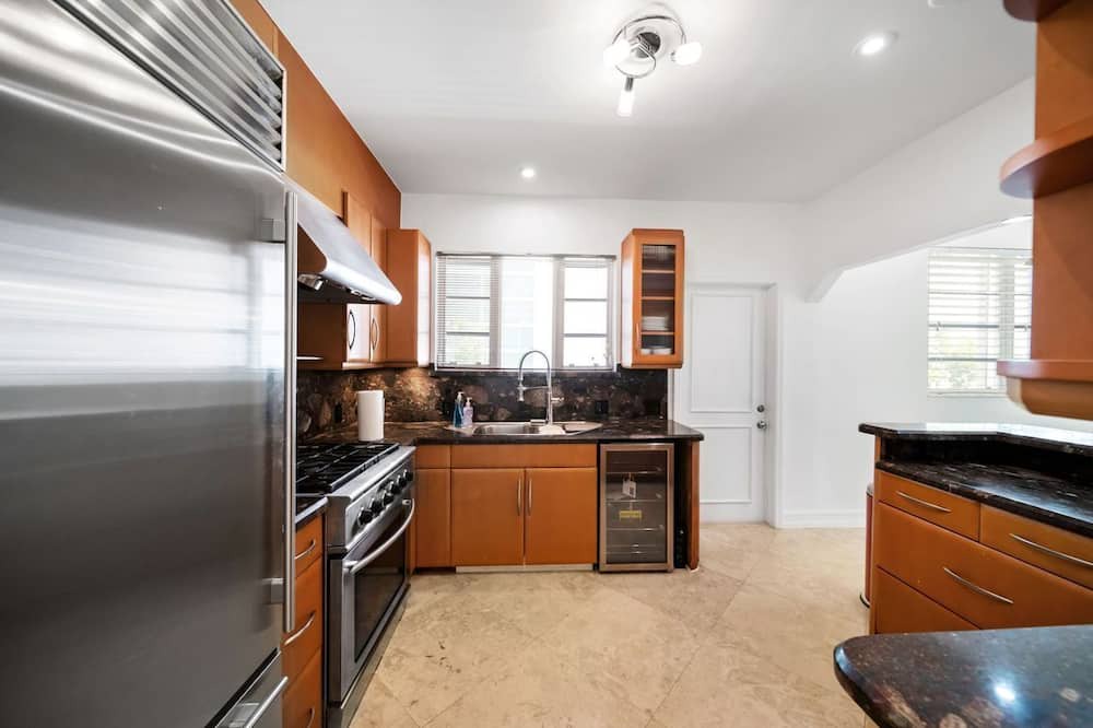 Photo of Kitchen in Surfside
