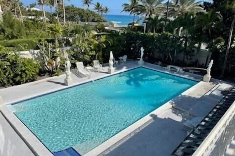 Photo of Others in Palm Beach
