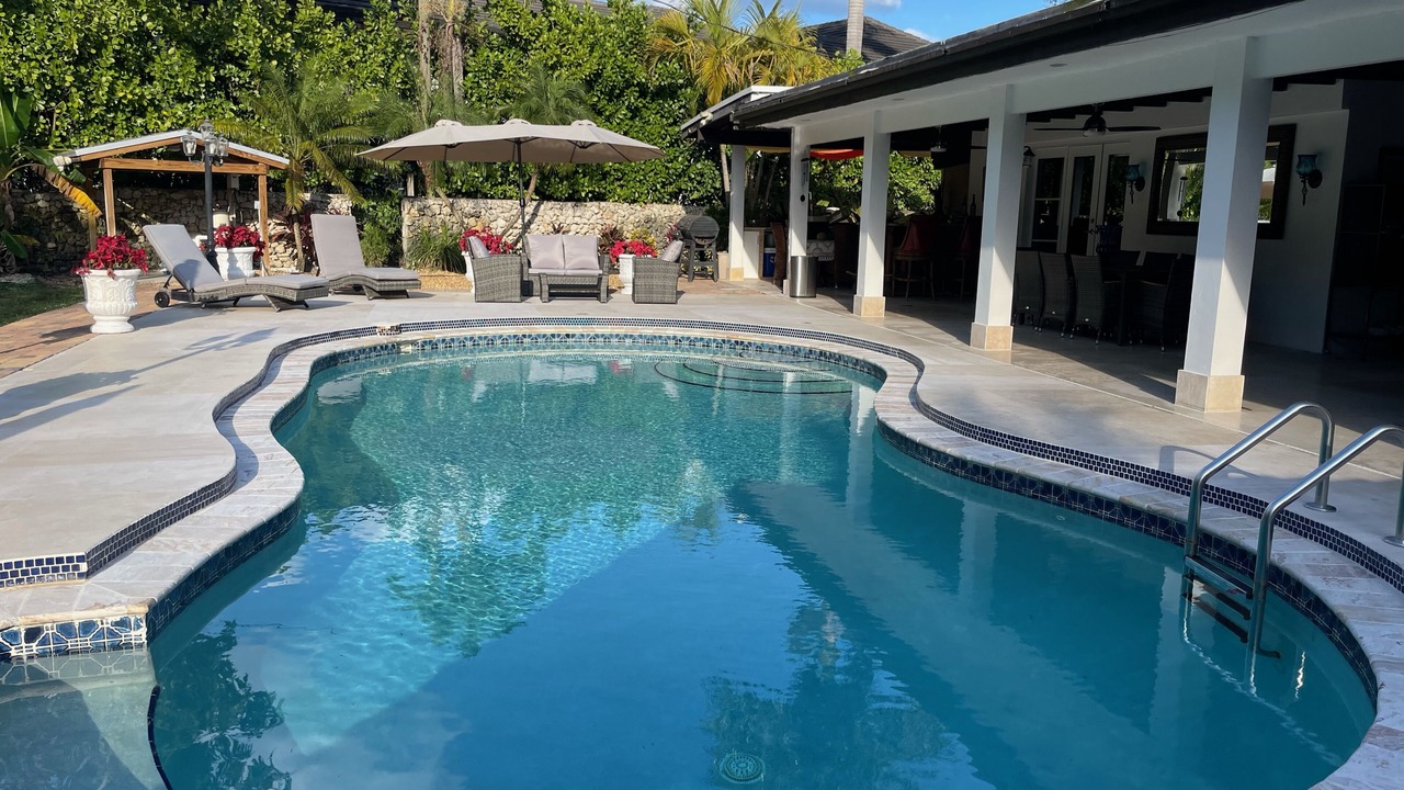 Photo of Outdoor in Palmetto Bay