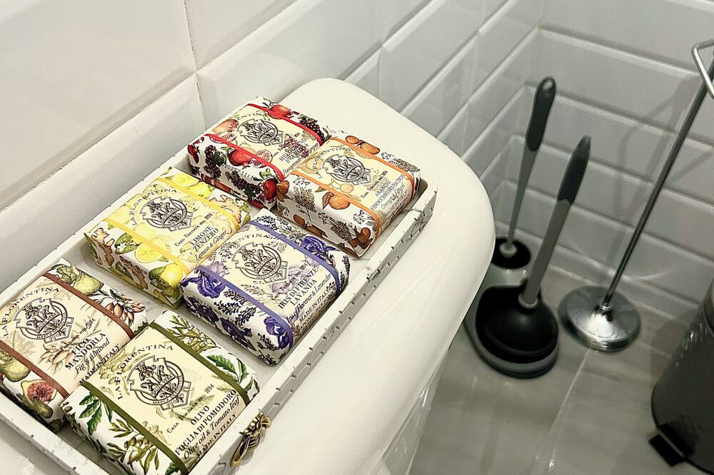 Photo of Bathroom in Coral Terrace