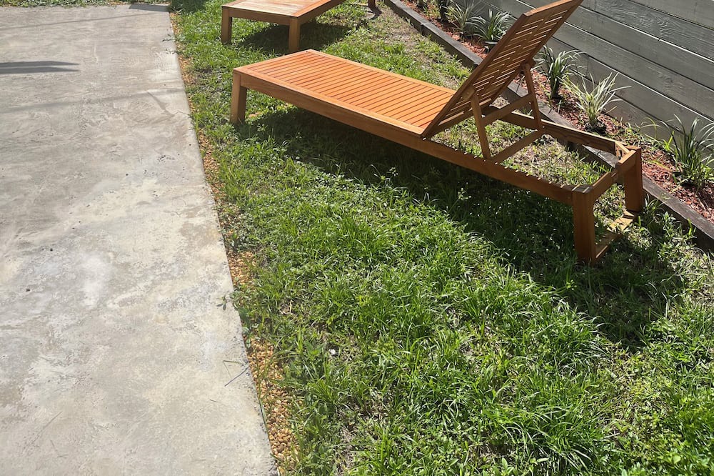 Photo of Outdoor in Biscayne Park