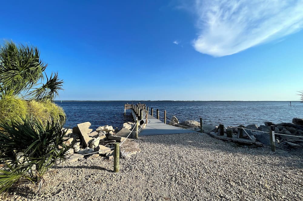 Photo of Outdoor in Ochlockonee Bay