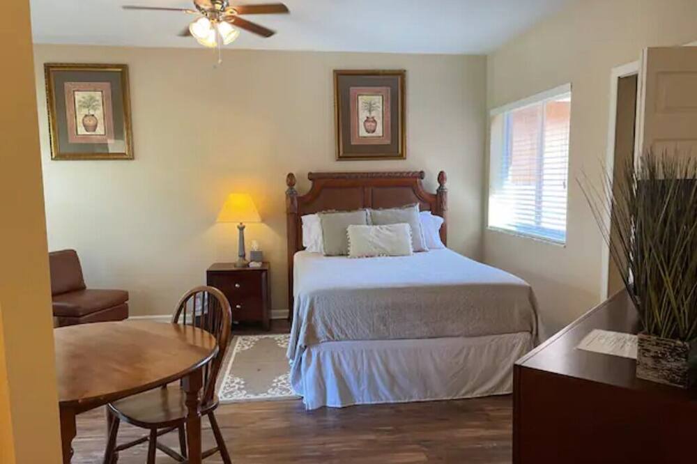 Photo of Bedroom in Port Saint Lucie