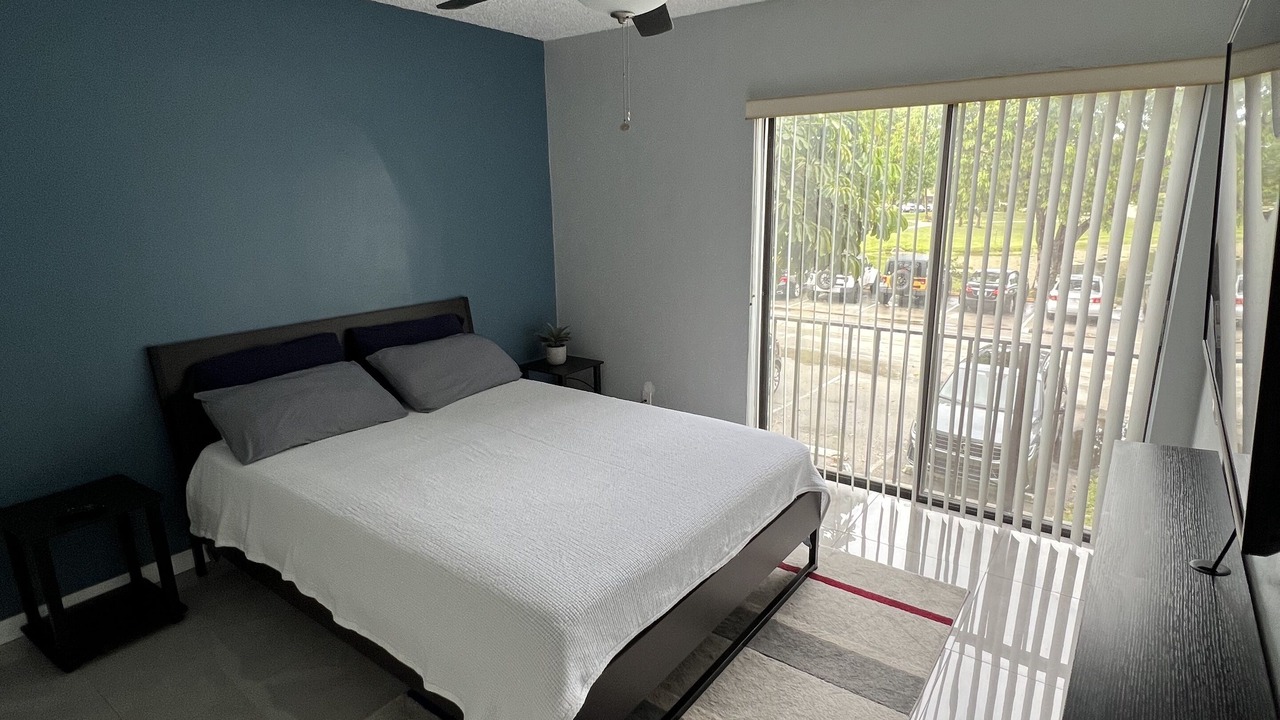 Photo of Bedroom in Inverrary