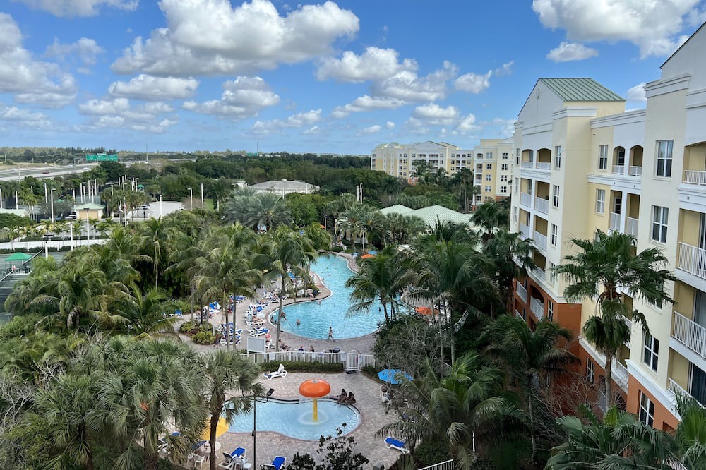 Photo of Outdoor in Weston