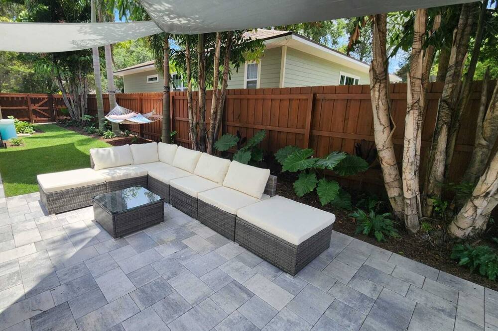 Photo of Patio Balcony in Historic Uptown