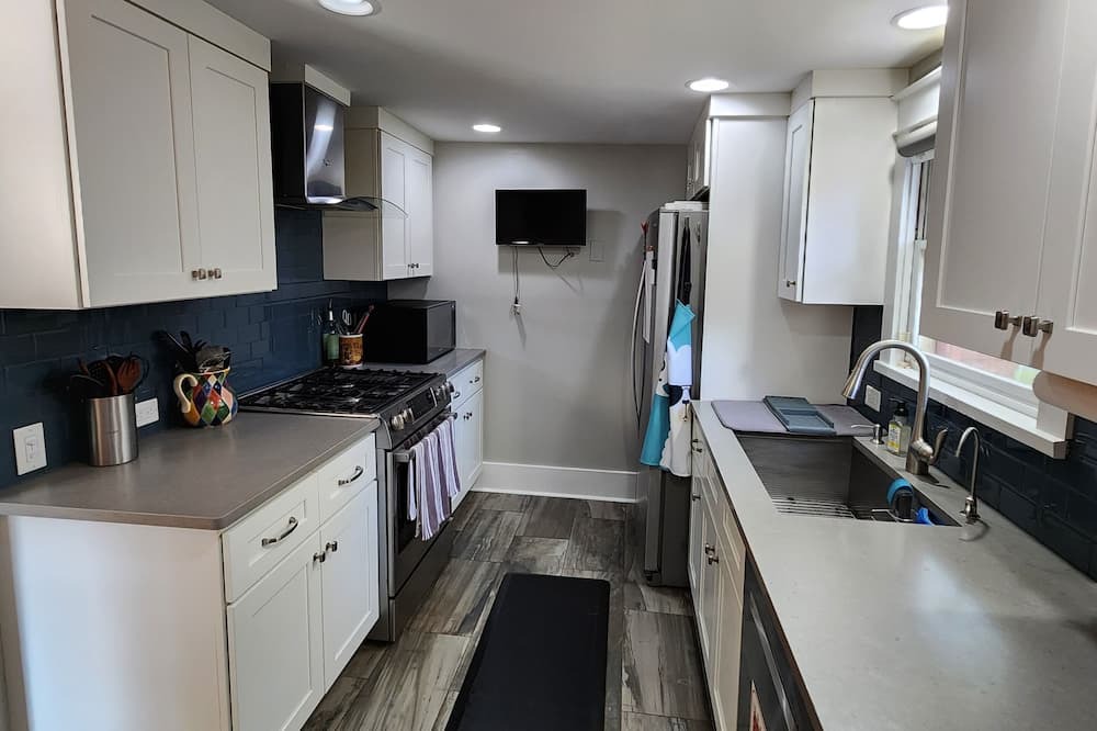 Photo of Kitchen in Historic Uptown
