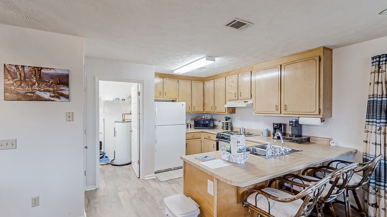 Photo of Kitchen in Wewahitchka