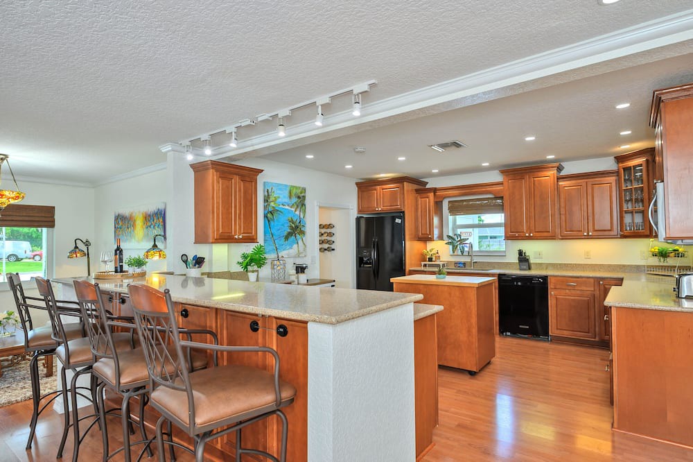 Photo of Kitchen in Lake Clarke Shores