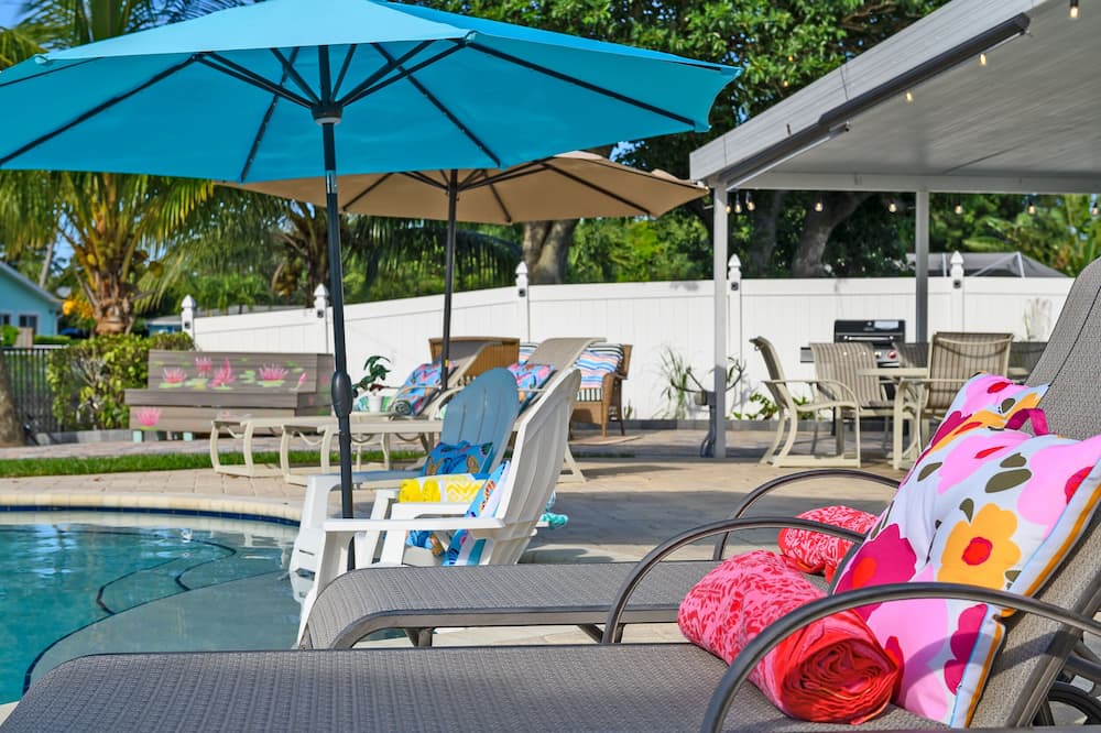 Photo of Outdoor in Lake Clarke Shores