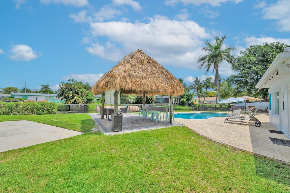 Photo of Outdoor in Lake Clarke Shores