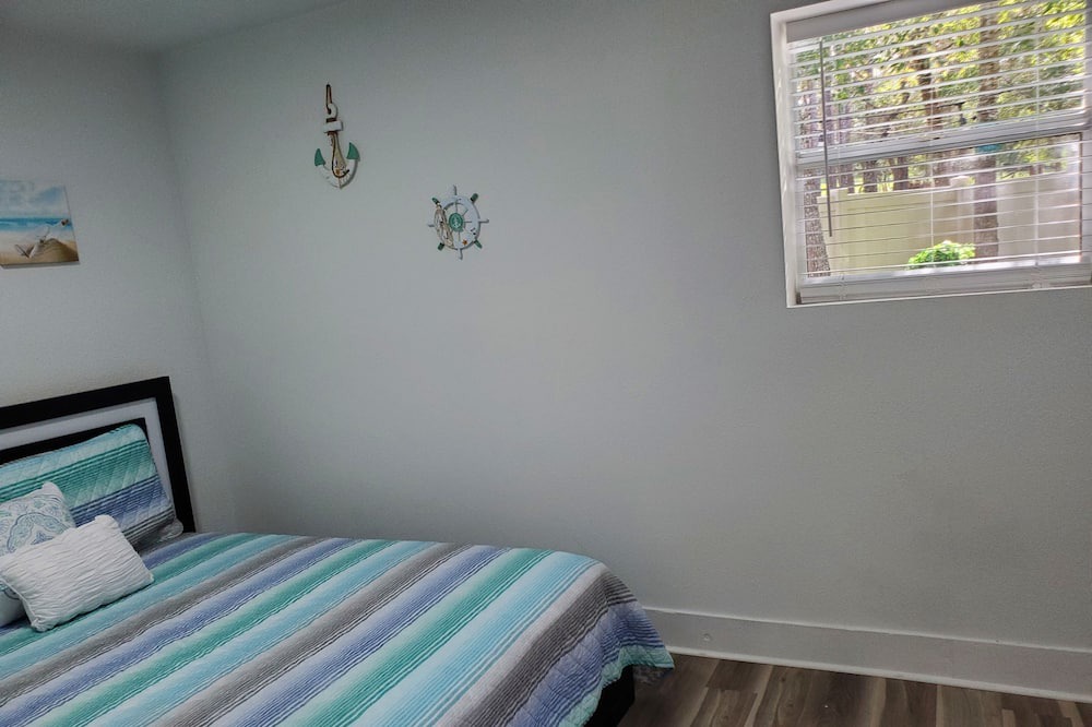 Photo of Bedroom in Spring Hill