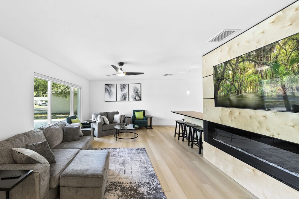 Photo of Livingroom in Walsingham