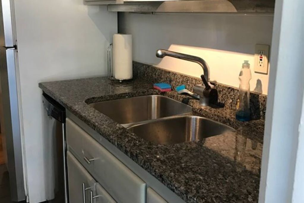 Photo of Kitchen in South Eola