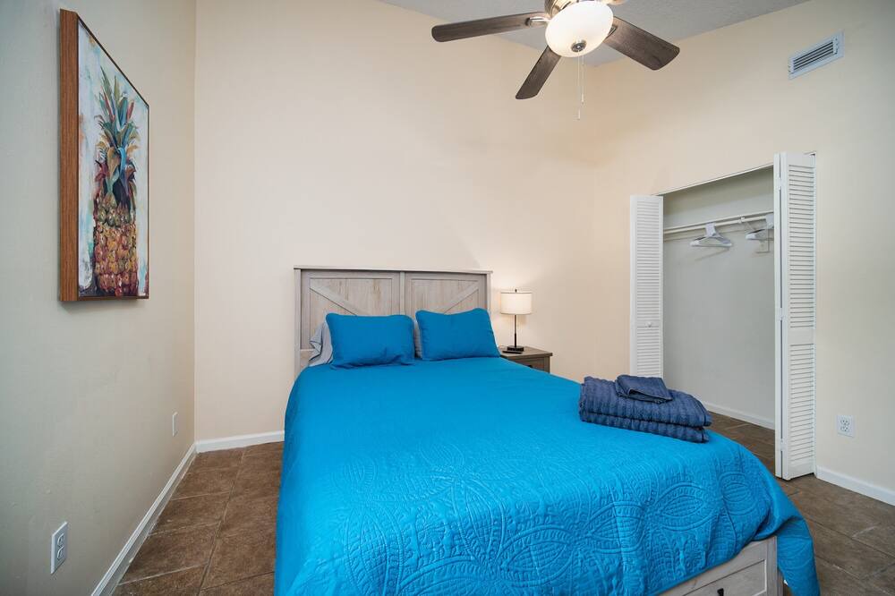 Photo of Bedroom in Southpoint
