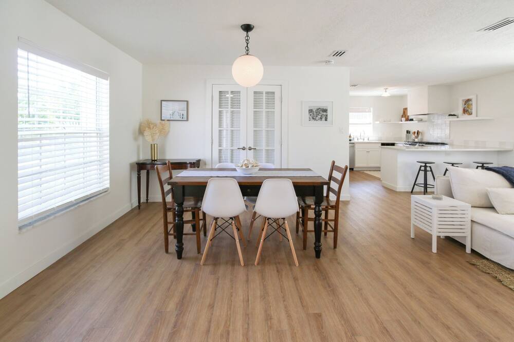 Photo of Kitchen in Golden Beach Estates