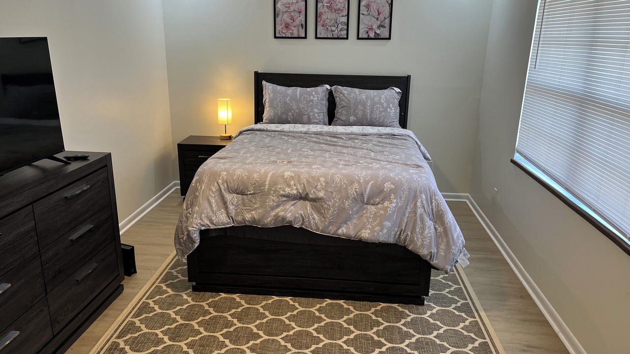 Photo of Bedroom in Seffner Community Alliance