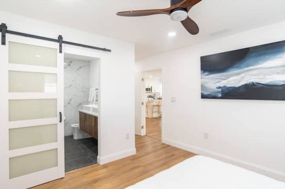 Photo of Bedroom in Coral Terrace