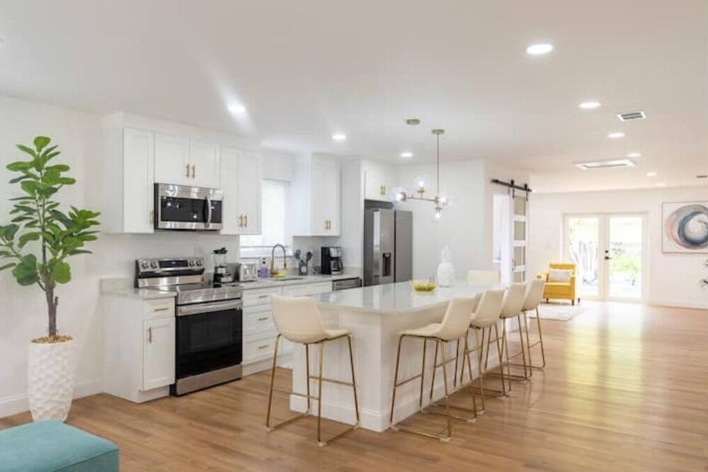 Photo of Kitchen in Coral Terrace