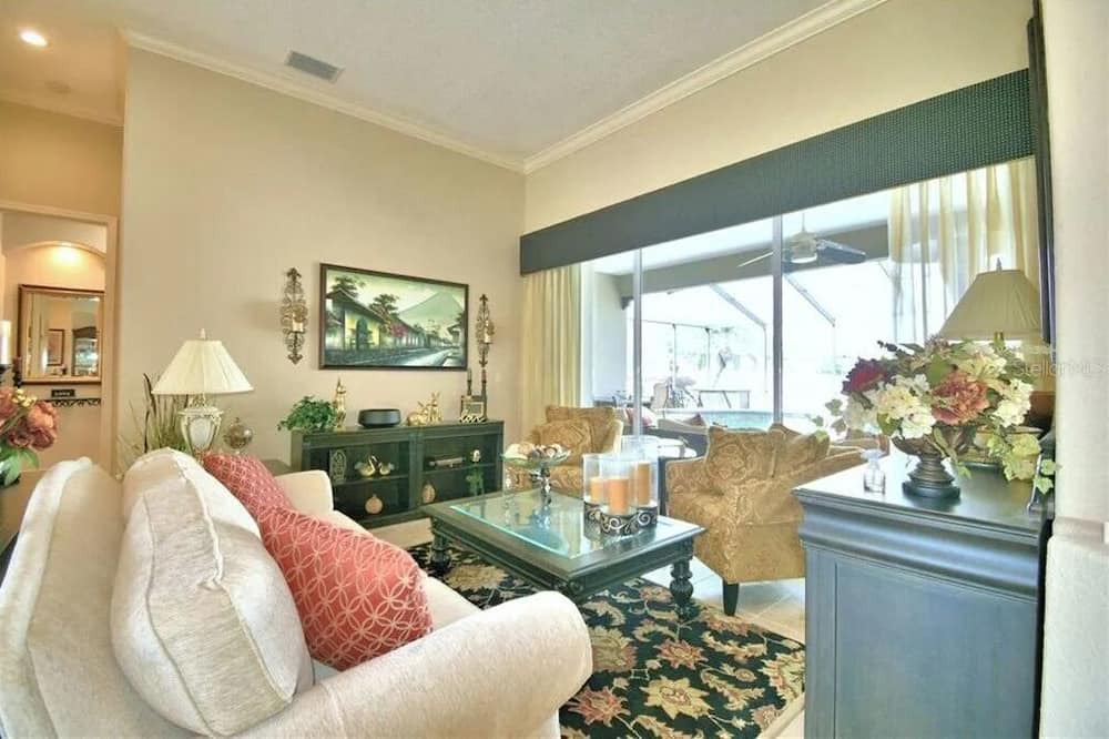 Photo of Livingroom in Lakeland Highlands