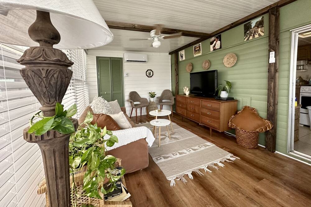 Photo of Livingroom in Arcadia