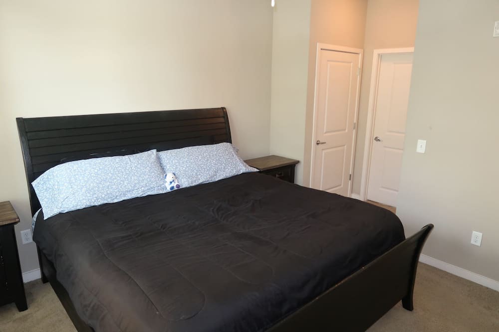 Photo of Bedroom in Southeast Orlando