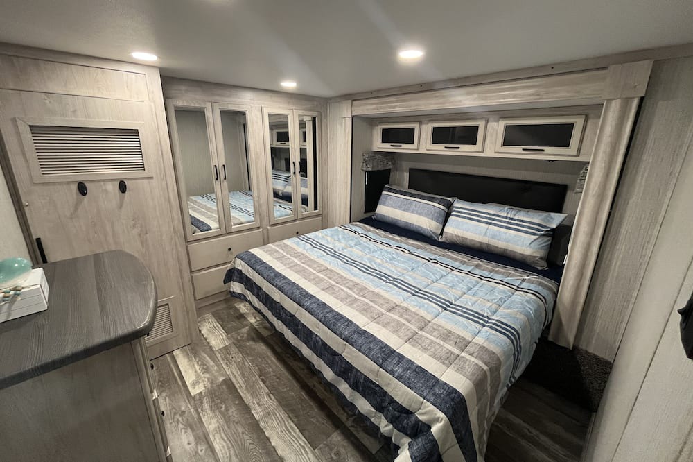 Photo of Bedroom in Perry