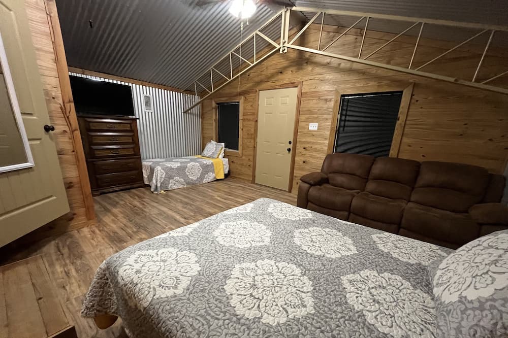 Photo of Bedroom in Perry