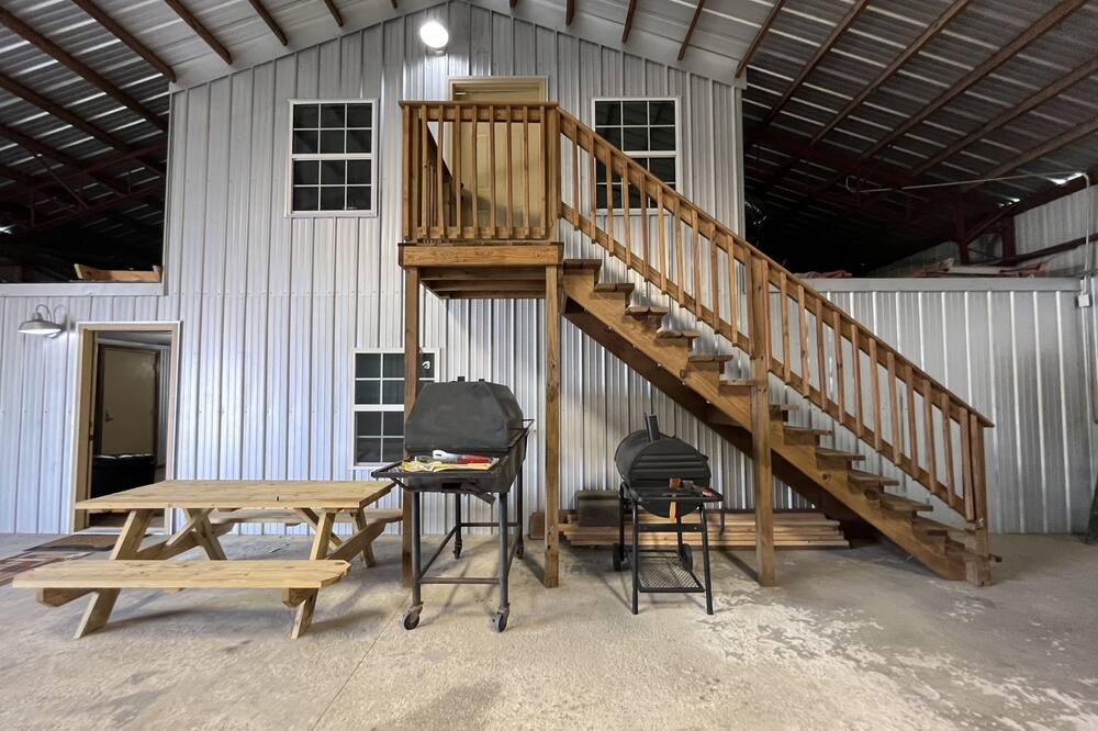 Photo of Others in Perry