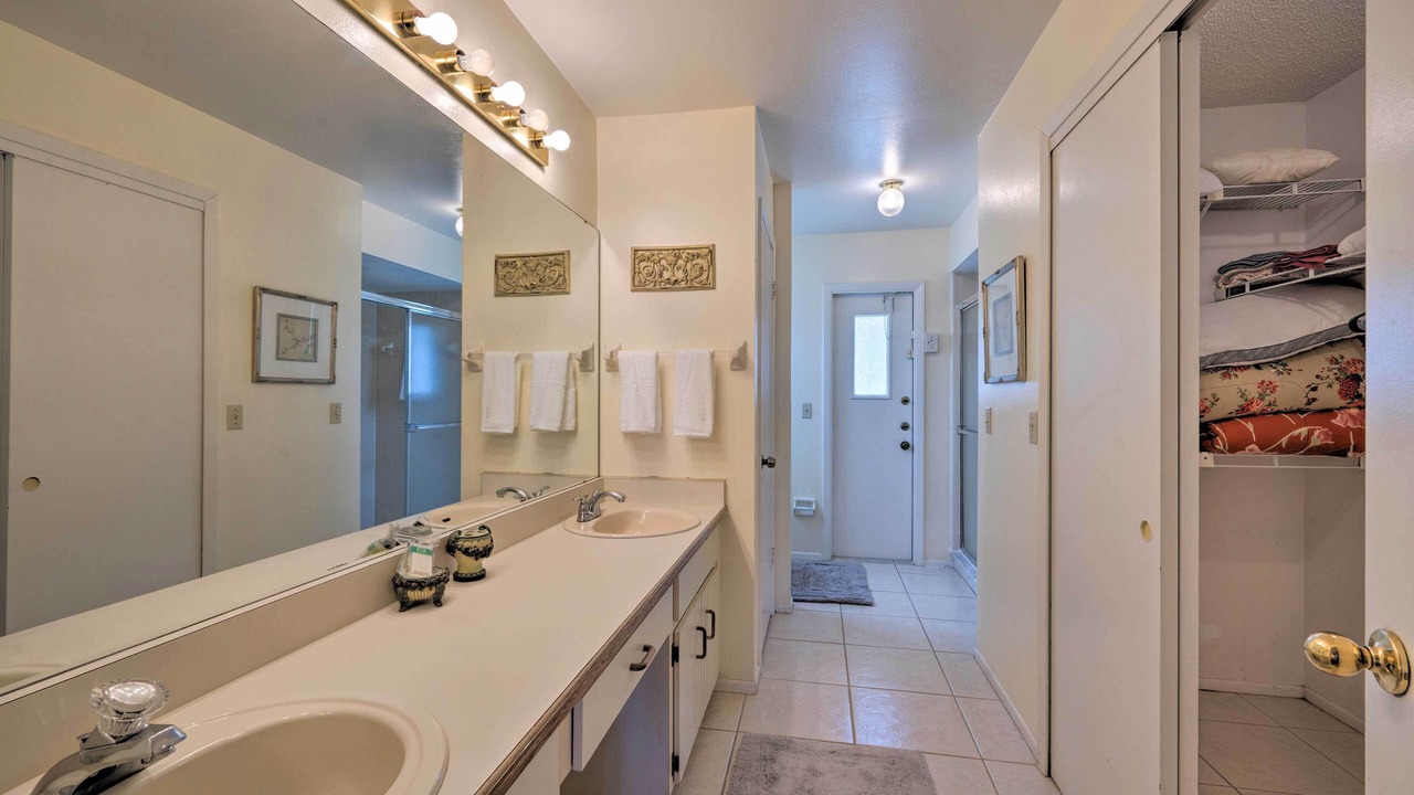 Photo of Bathroom in Indian Ridge