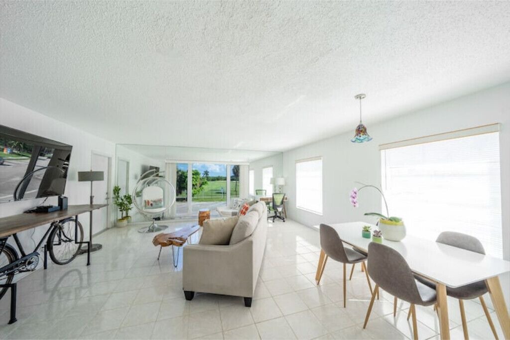 Photo of Others in Lake Worth