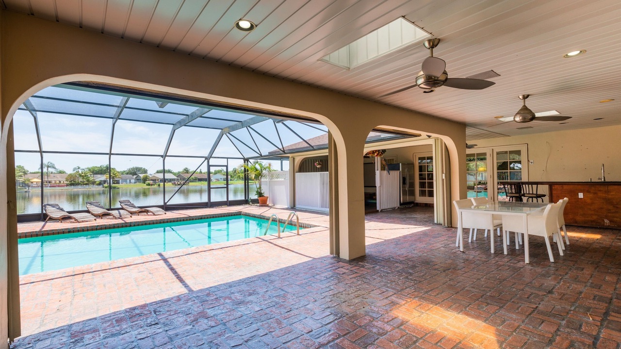 Photo of Outdoor in Lauderhill