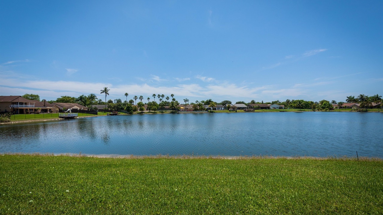 Photo of Outdoor in Lauderhill