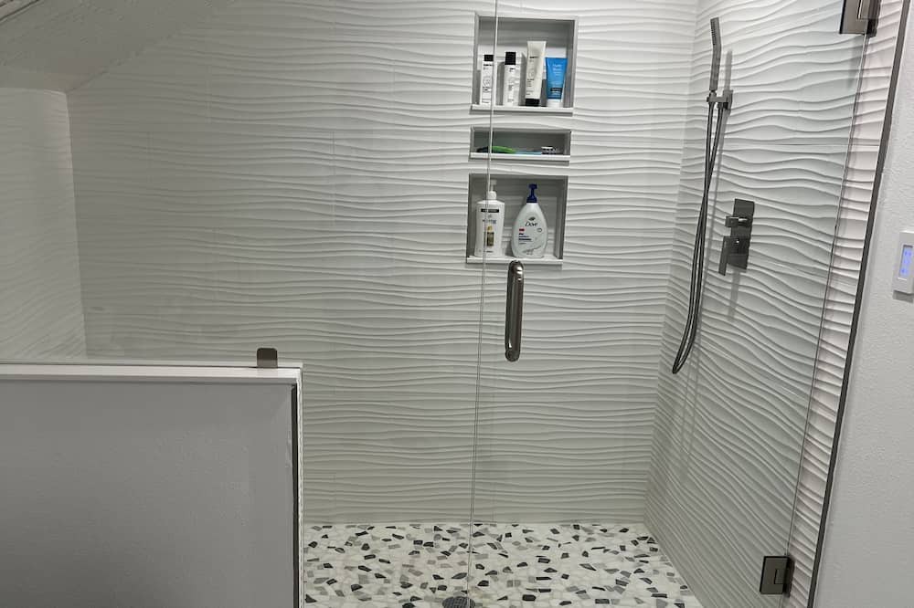 Photo of Bathroom in Grant-Valkaria