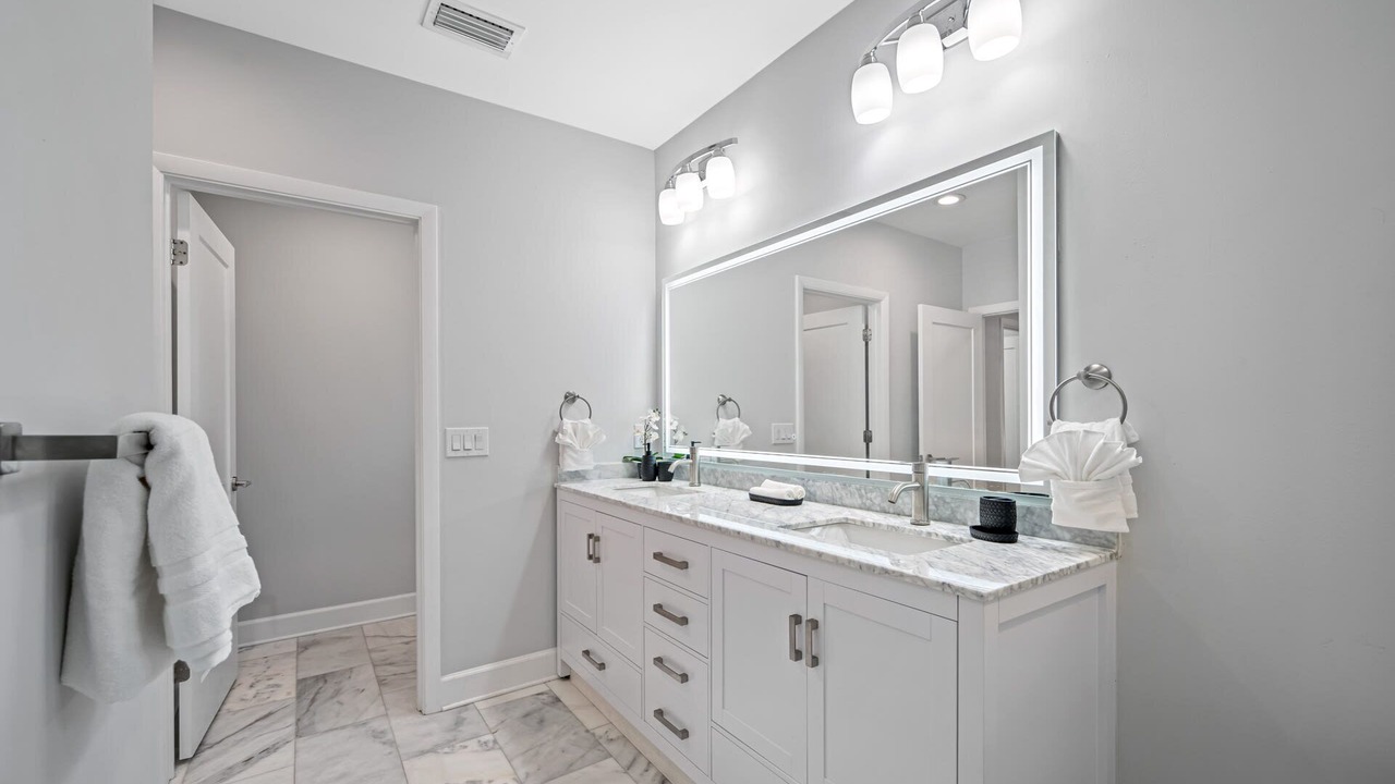 Photo of Bathroom in Riverside Heights
