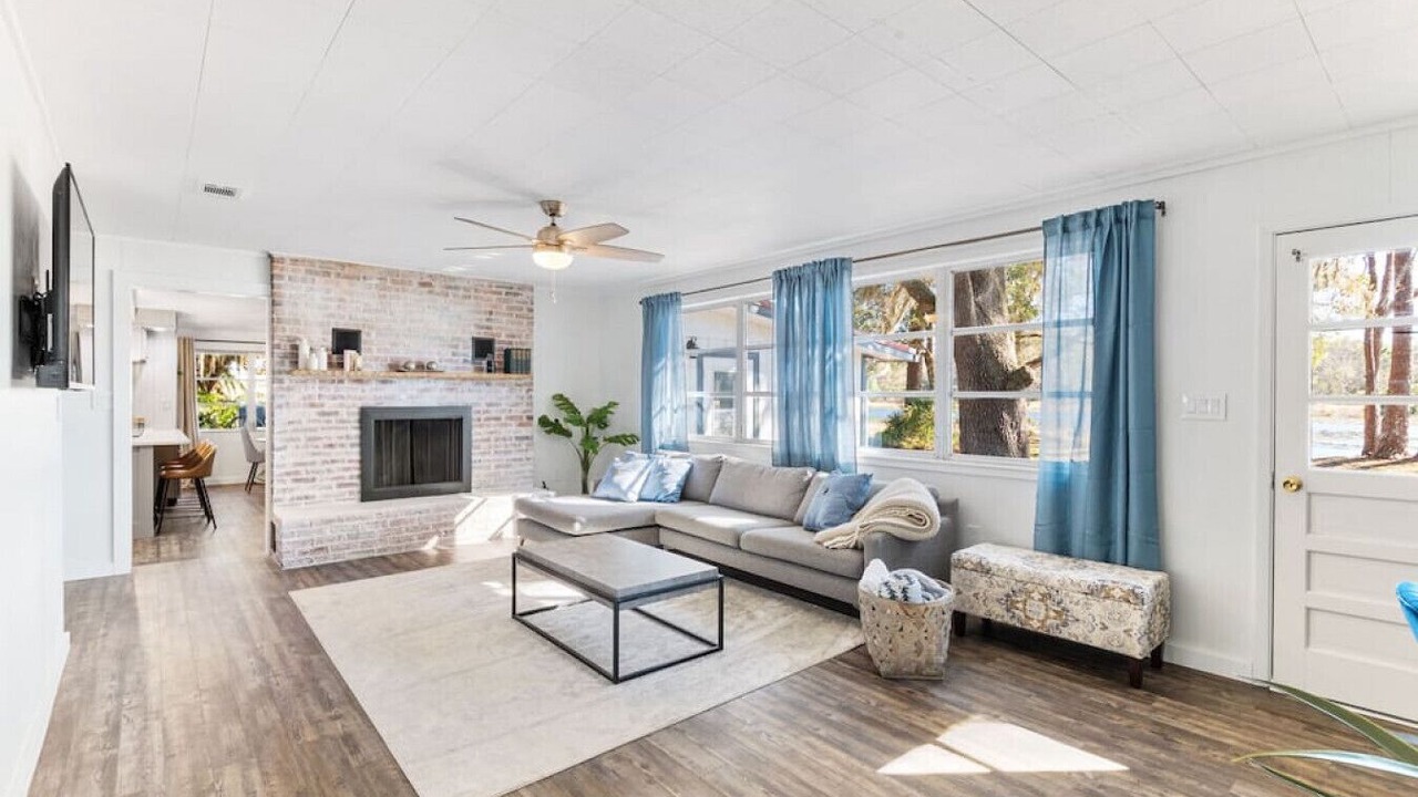 Photo of Livingroom in Pomona Park