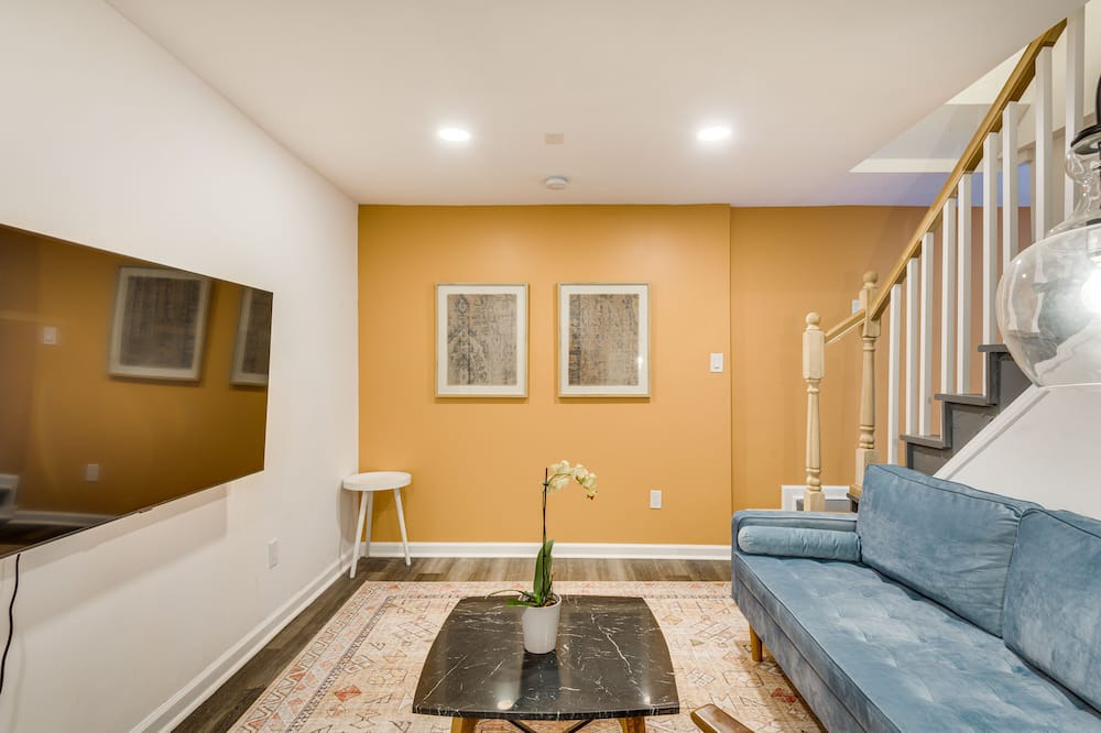 Photo of Livingroom in Mount Holly