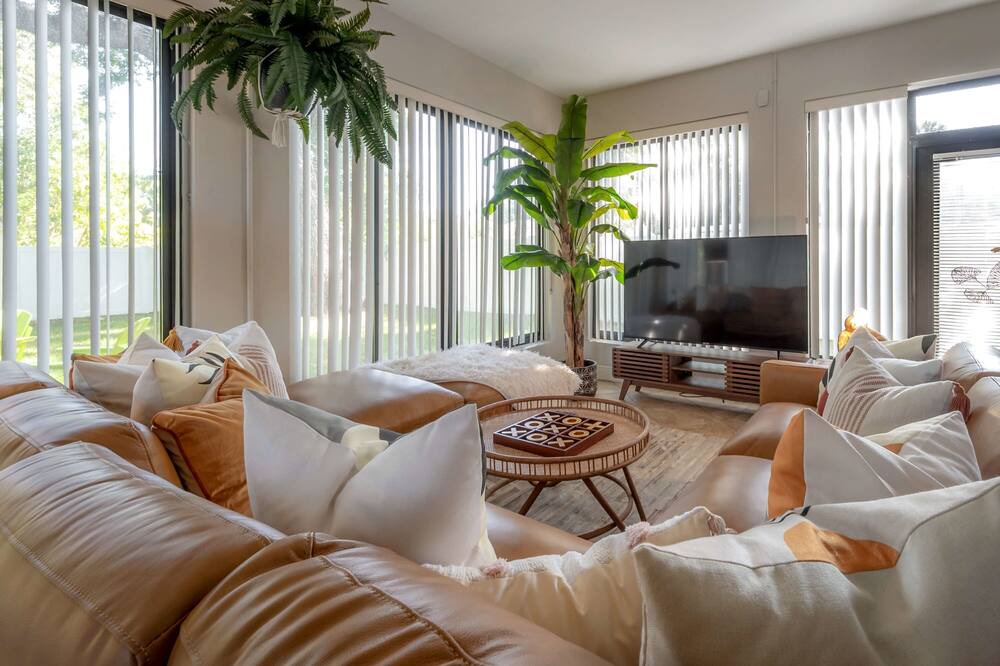 Photo of Livingroom in Riverside Heights