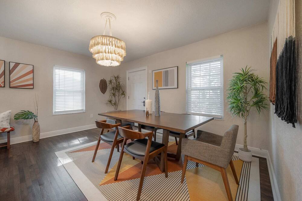 Photo of Bedroom in Riverside Heights