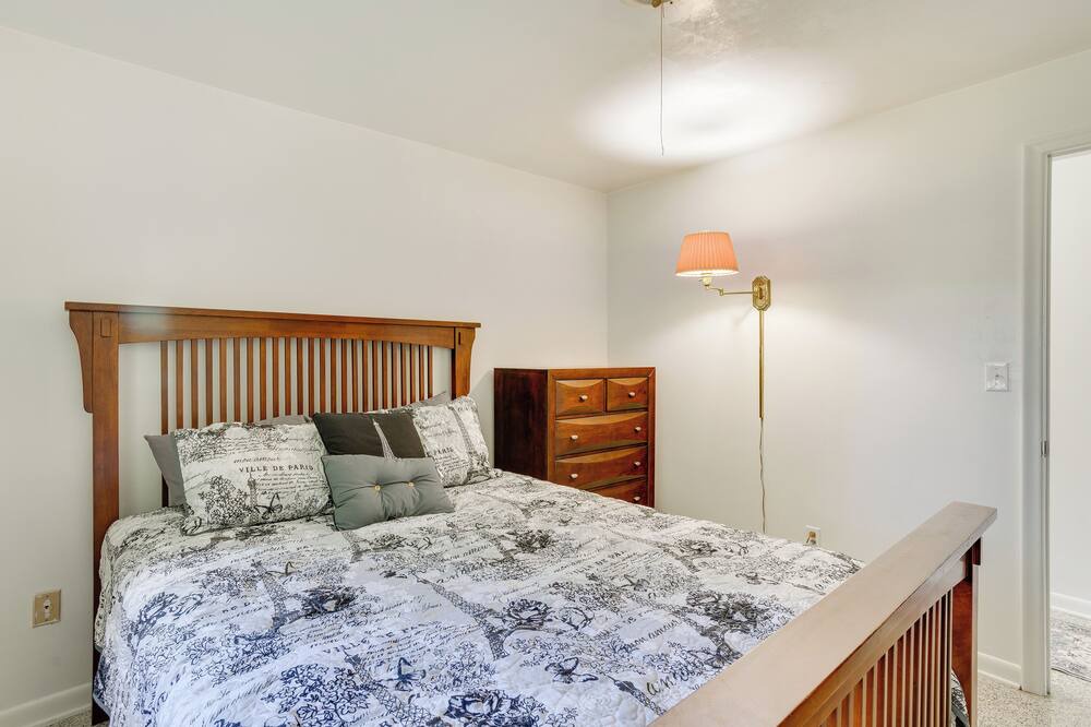 Photo of Bedroom in Greenacres