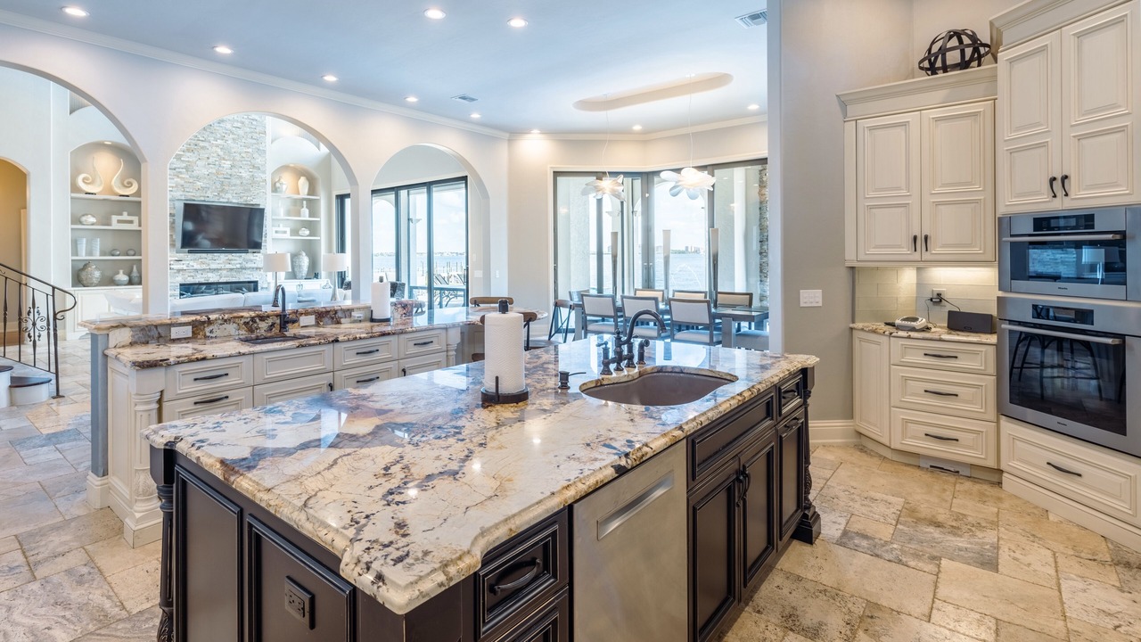 Photo of Kitchen in Yacht Club