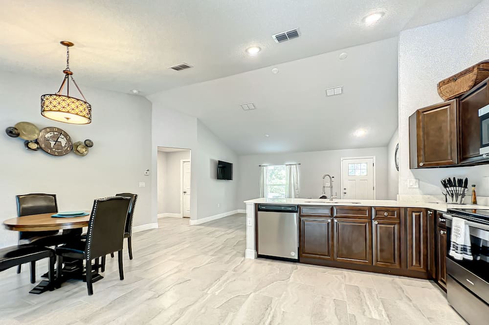Photo of Kitchen in Summerfield